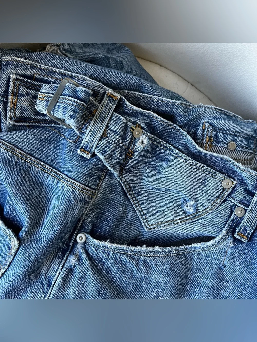 (๑ ⁍̥̥̥᷅ ᴈ⁍̥̥̥᷅) Y (⁌̥̥̥᷄ε ⁌̥̥̥᷄ ๑)  Vintage Levis Engineered Jeans